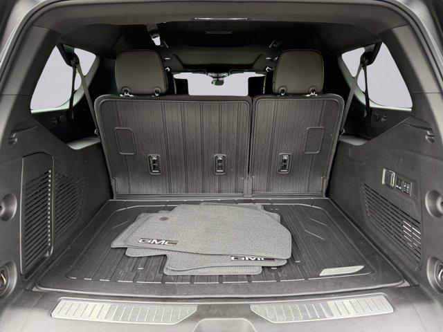 2024 GMC Yukon XL Vehicle Photo in LEOMINSTER, MA 01453-2952