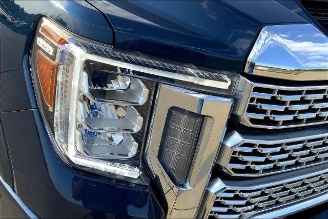 2022 GMC Sierra 2500 HD Vehicle Photo in TOPEKA, KS 66609-0000