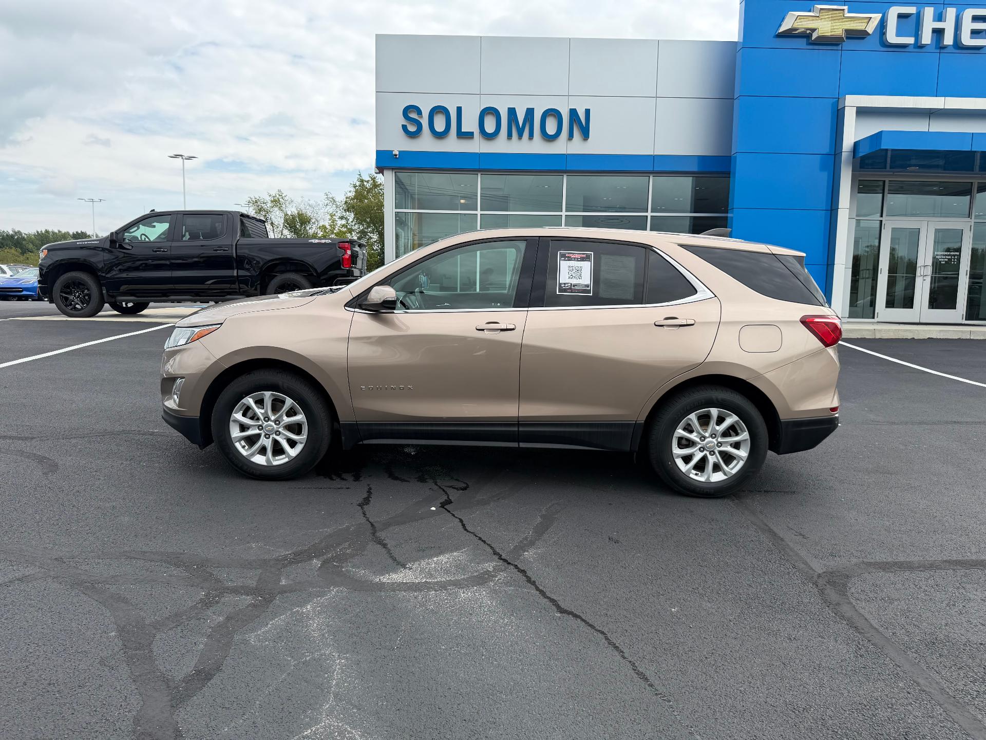 2018 Chevrolet Equinox LT - 2
