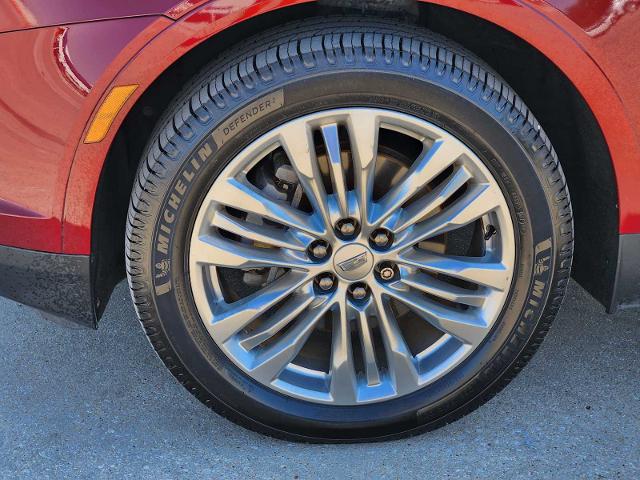 2017 Cadillac XT5 Vehicle Photo in DENTON, TX 76210-9321