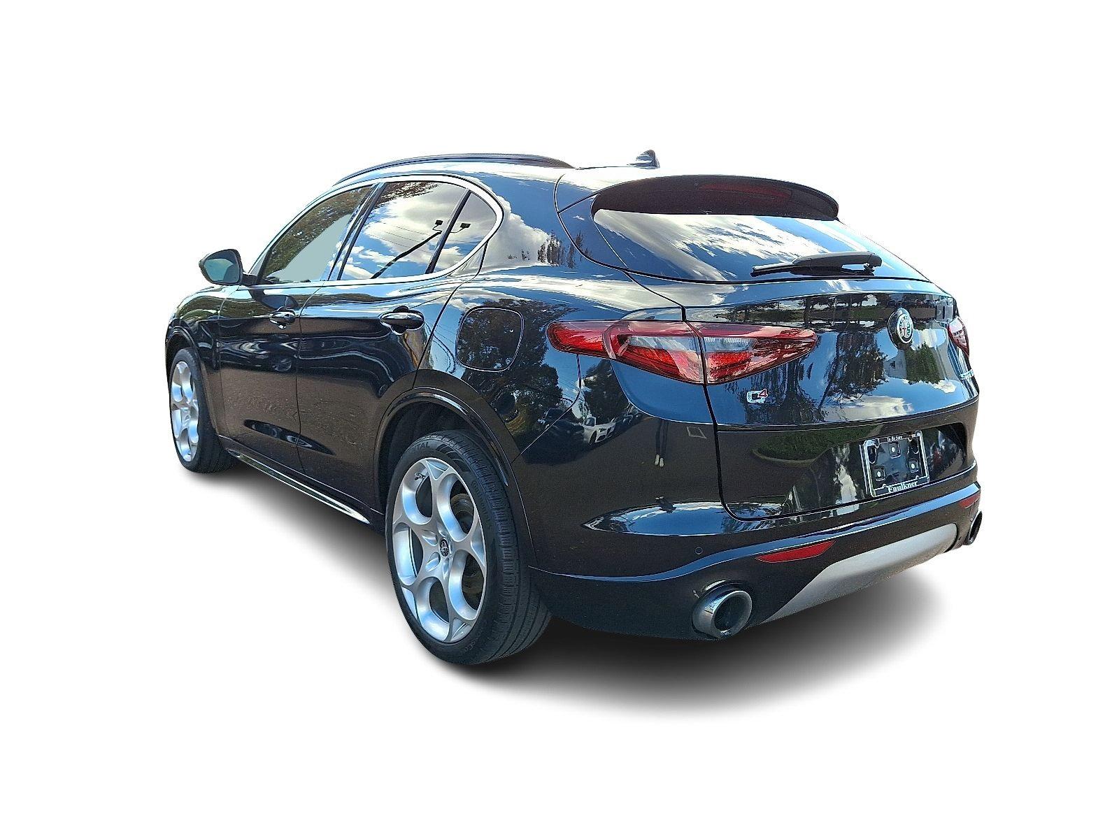 2023 Alfa Romeo Stelvio Vehicle Photo in Willow Grove, PA 19090