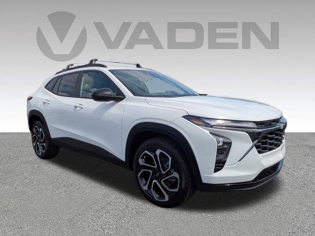 2025 Chevrolet Trax Vehicle Photo in BRUNSWICK, GA 31525-1881