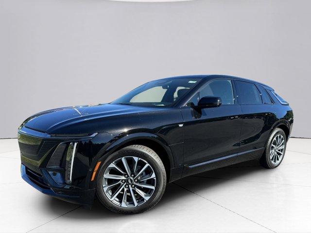2024 Cadillac LYRIQ Vehicle Photo in LEOMINSTER, MA 01453-2952