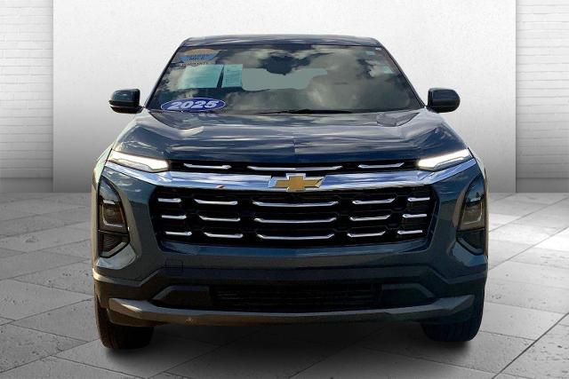 2025 Chevrolet Equinox Vehicle Photo in TOPEKA, KS 66609-0000