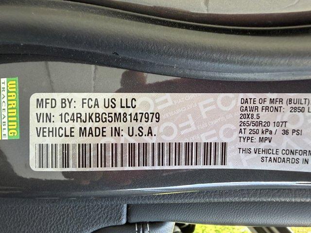 2021 Jeep Grand Cherokee L Vehicle Photo in LEOMINSTER, MA 01453-2952