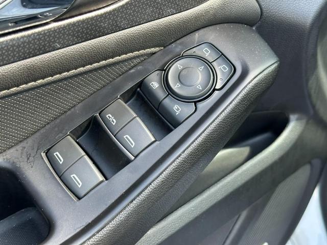 2023 Chevrolet Traverse Vehicle Photo in COLUMBIA, MO 65203-3903
