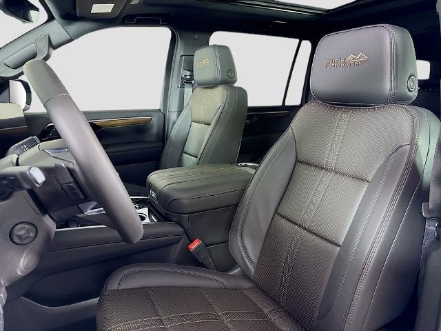 2026 Chevrolet Suburban Vehicle Photo in PUYALLUP, WA 98371-4149