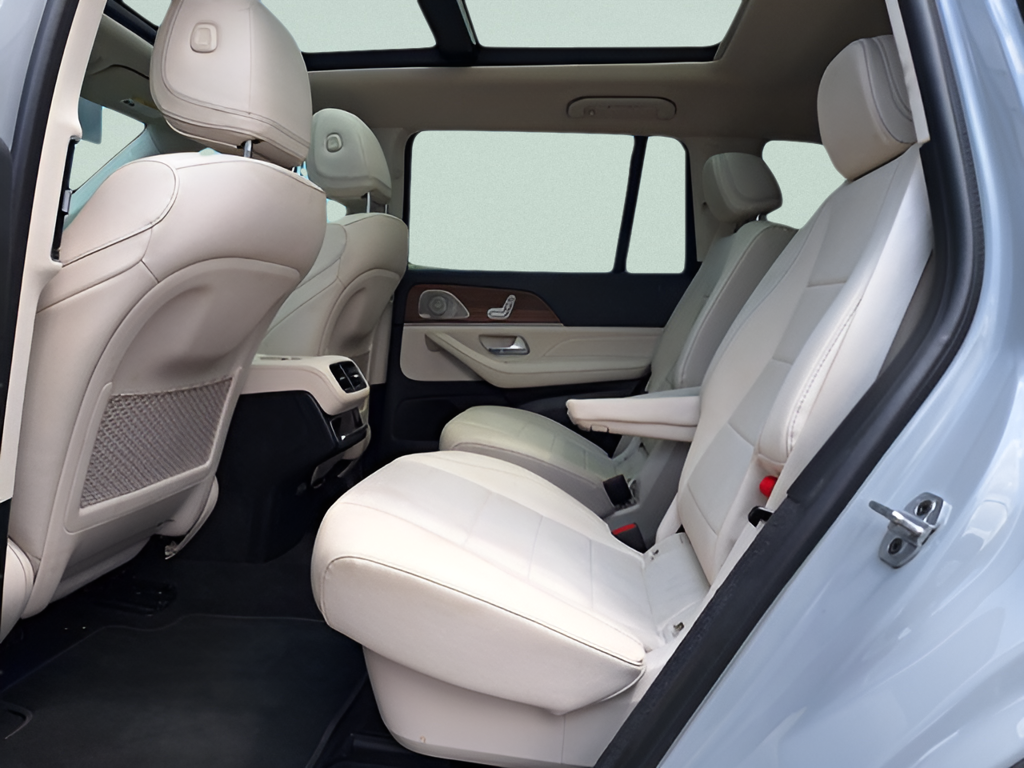 2024 Mercedes-Benz GLS photo 12 of 35