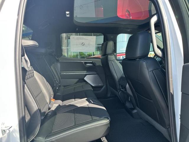 2025 GMC Sierra EV Vehicle Photo in COLUMBIA, MO 65203-3903