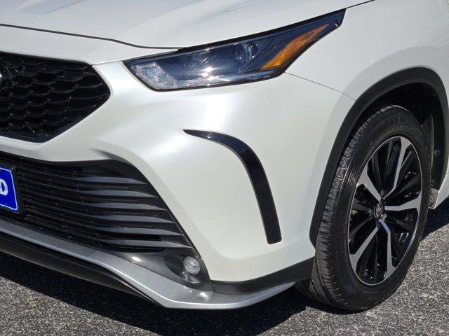 2021 Toyota Highlander Vehicle Photo in Decatur, TX 76234