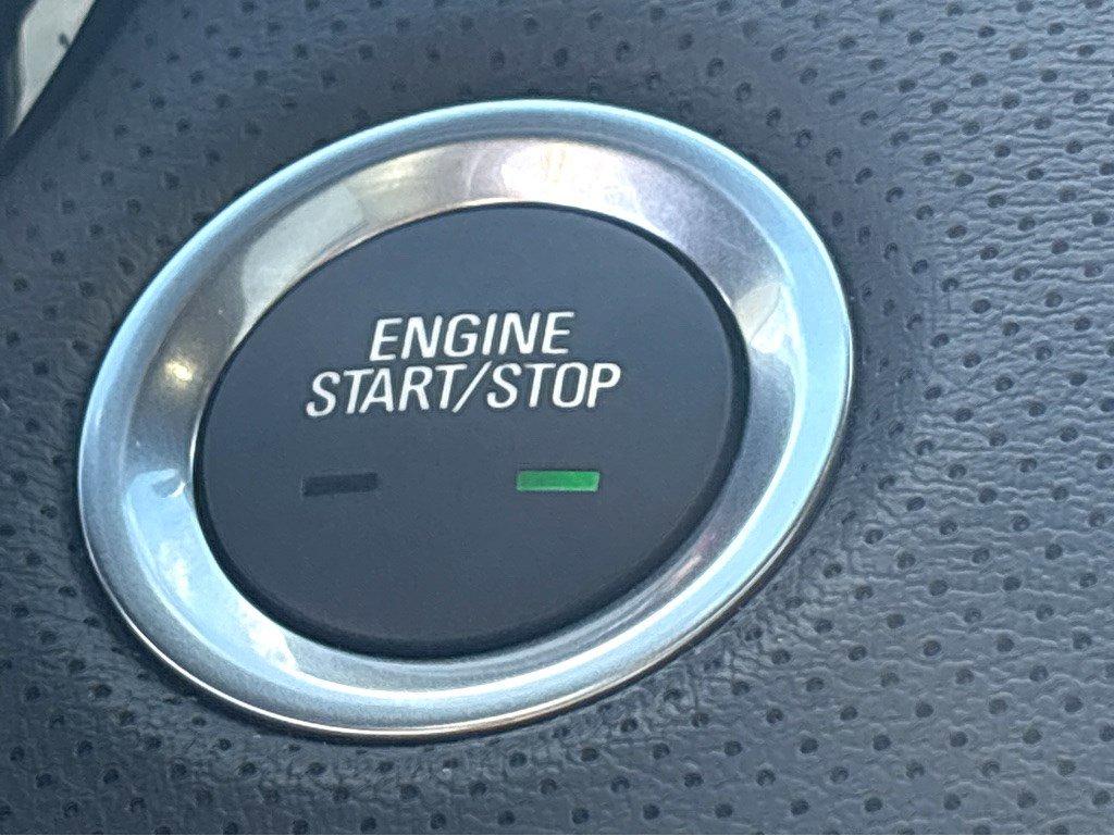 2025 Cadillac XT5 Vehicle Photo in SAVANNAH, GA 31406-4513