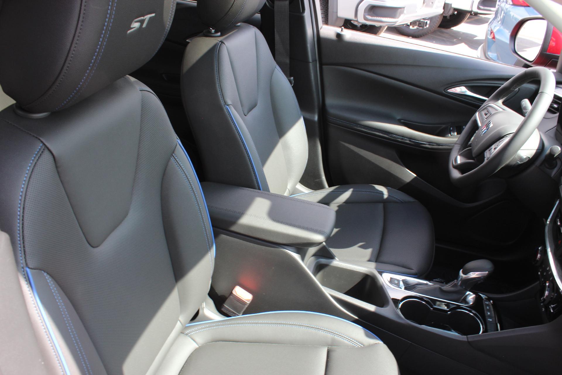 2026 Buick Encore GX Vehicle Photo in AURORA, CO 80012-4011