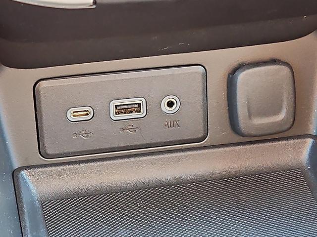 2022 GMC Terrain Vehicle Photo in TREVOSE, PA 19053-4984