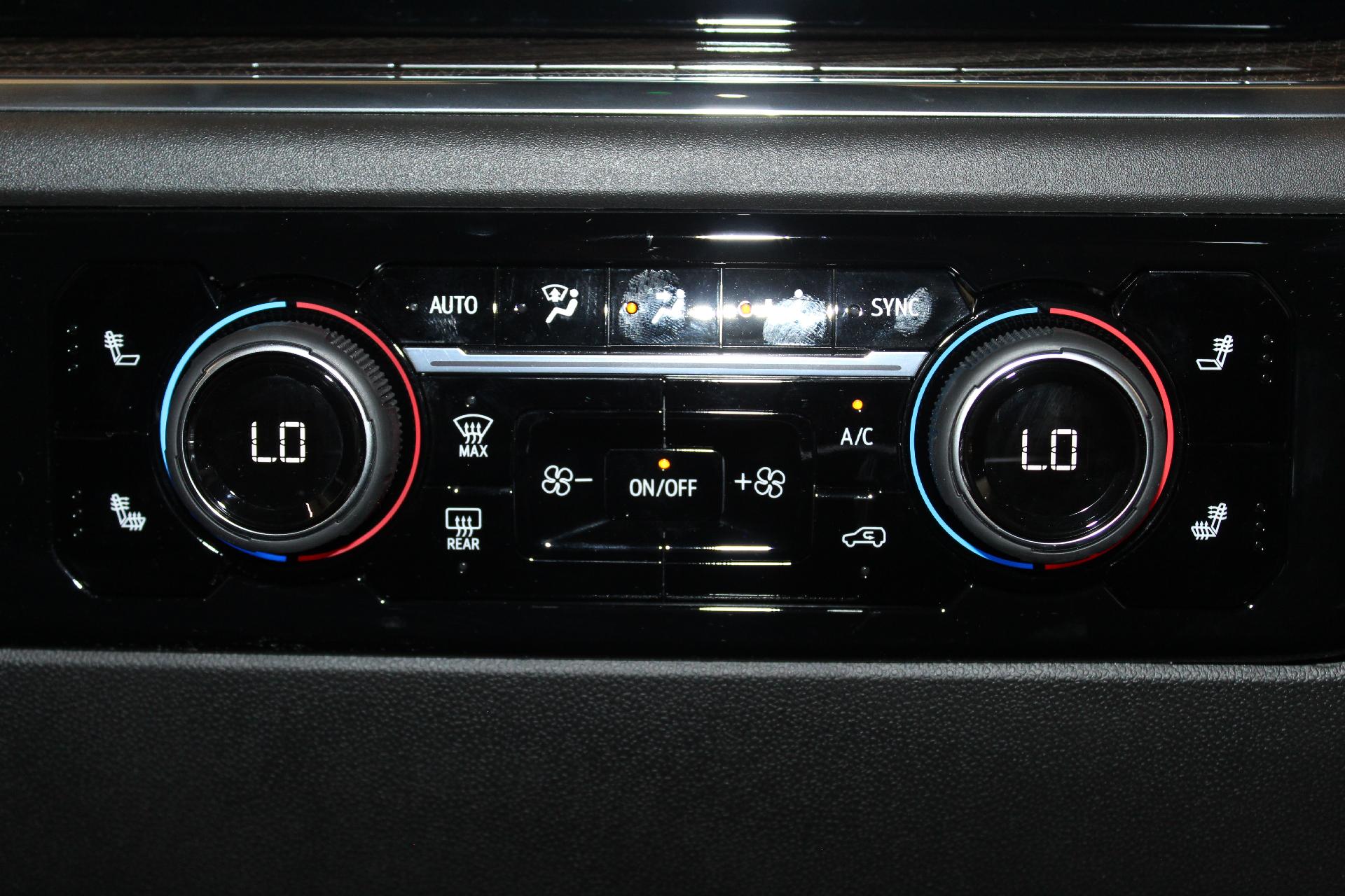 2024 Chevrolet Silverado 2500 HD Vehicle Photo in NORTHAMPTON, MA 01060-1120