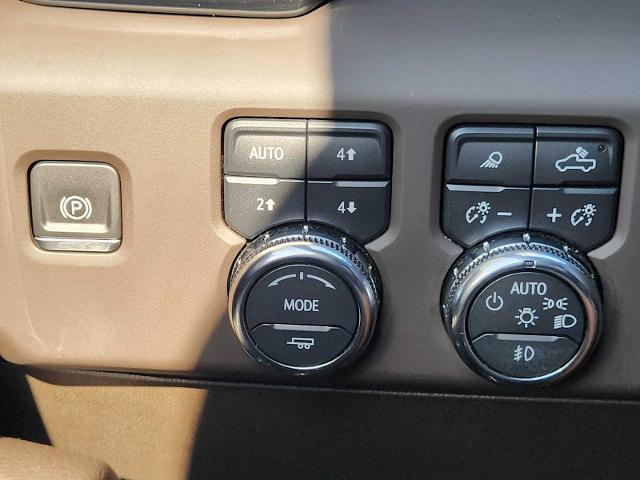 2024 GMC Sierra 2500 HD Vehicle Photo in DENTON, TX 76210-9321