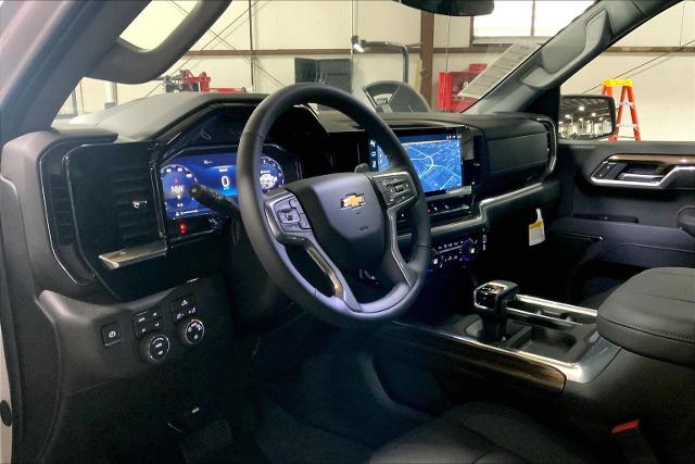 2025 Chevrolet Silverado 1500 Vehicle Photo in KANSAS CITY, MO 64114-4502