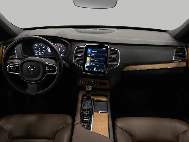 2021 Volvo XC90 Vehicle Photo in Appleton, WI 54913
