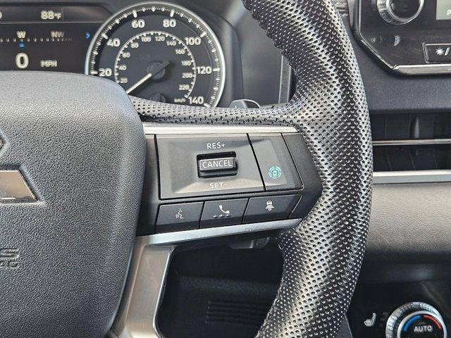 2023 Mitsubishi Outlander Vehicle Photo in San Antonio, TX 78209