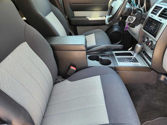 2010 Dodge Nitro Vehicle Photo in DENTON, TX 76210-9321