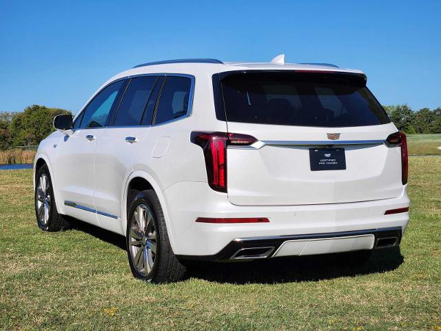 2021 Cadillac XT6 Vehicle Photo in DENTON, TX 76210-9321