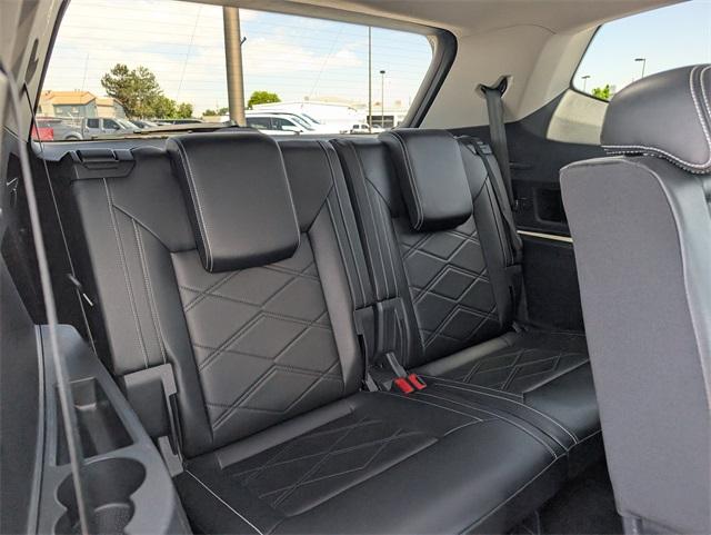 2024 Volkswagen Atlas Vehicle Photo in AURORA, CO 80012-4011