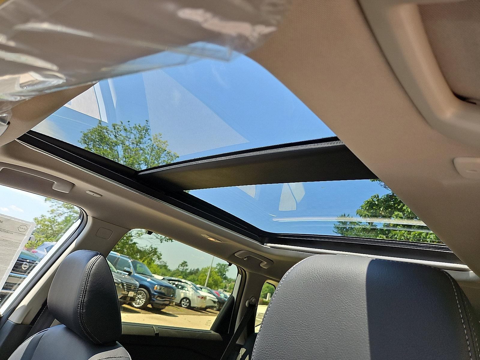 2025 Nissan Rogue Vehicle Photo in Jenkintown, PA 19046