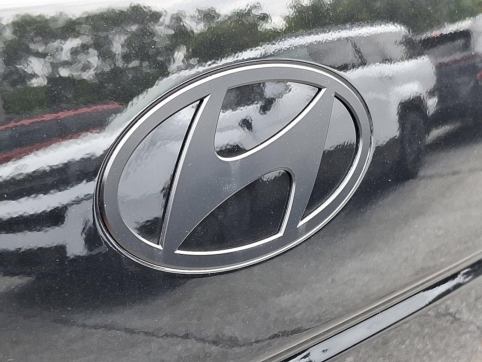 2025 Hyundai SANTA FE Vehicle Photo in Harrisburg, PA 17111