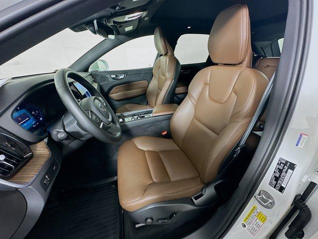 2022 Volvo XC60 Vehicle Photo in Flemington, NJ 08822