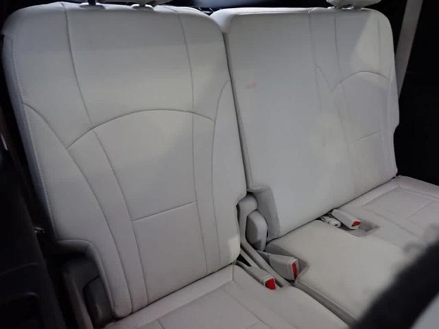 2023 Buick Enclave Vehicle Photo in ZELIENOPLE, PA 16063-2910