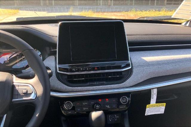 2025 Jeep Compass Vehicle Photo in Kansas City, MO 64114