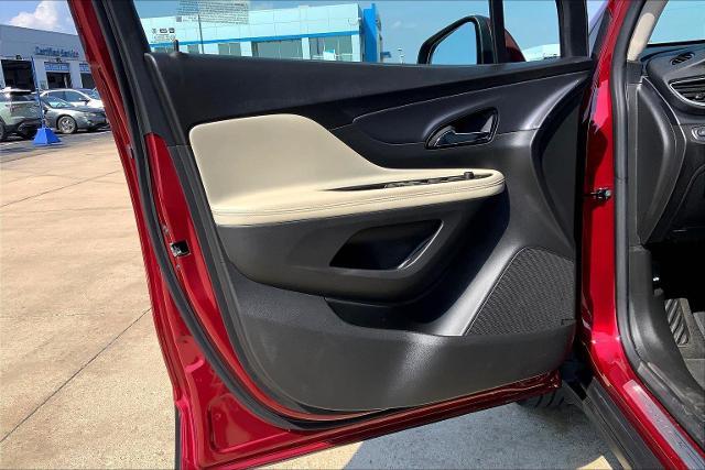 2022 Buick Encore Vehicle Photo in TOPEKA, KS 66609-0000
