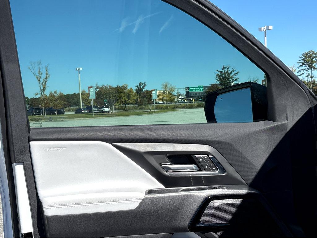 2025 Chevrolet Silverado EV Vehicle Photo in POOLER, GA 31322-3252