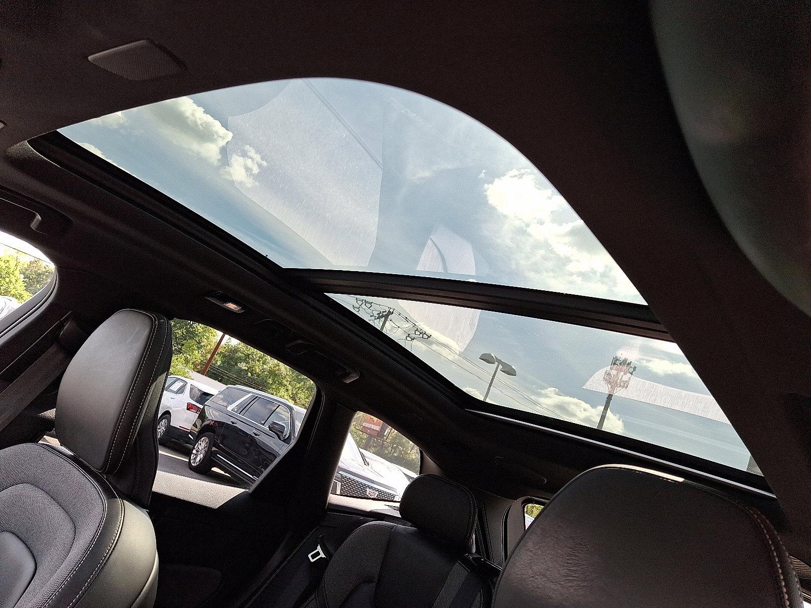 2022 Volvo XC60 Recharge Plug-In Hybrid Vehicle Photo in BETHLEHEM, PA 18017-9401