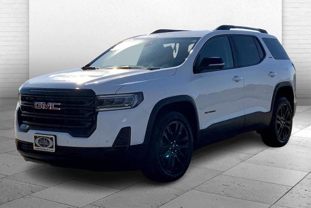2023 GMC Acadia Vehicle Photo in TOPEKA, KS 66609-0000