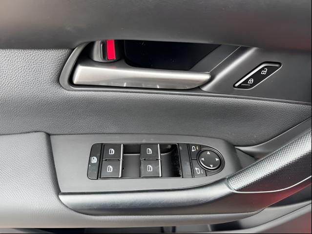 2025 Mazda CX-50 Hybrid Vehicle Photo in Appleton, WI 54913