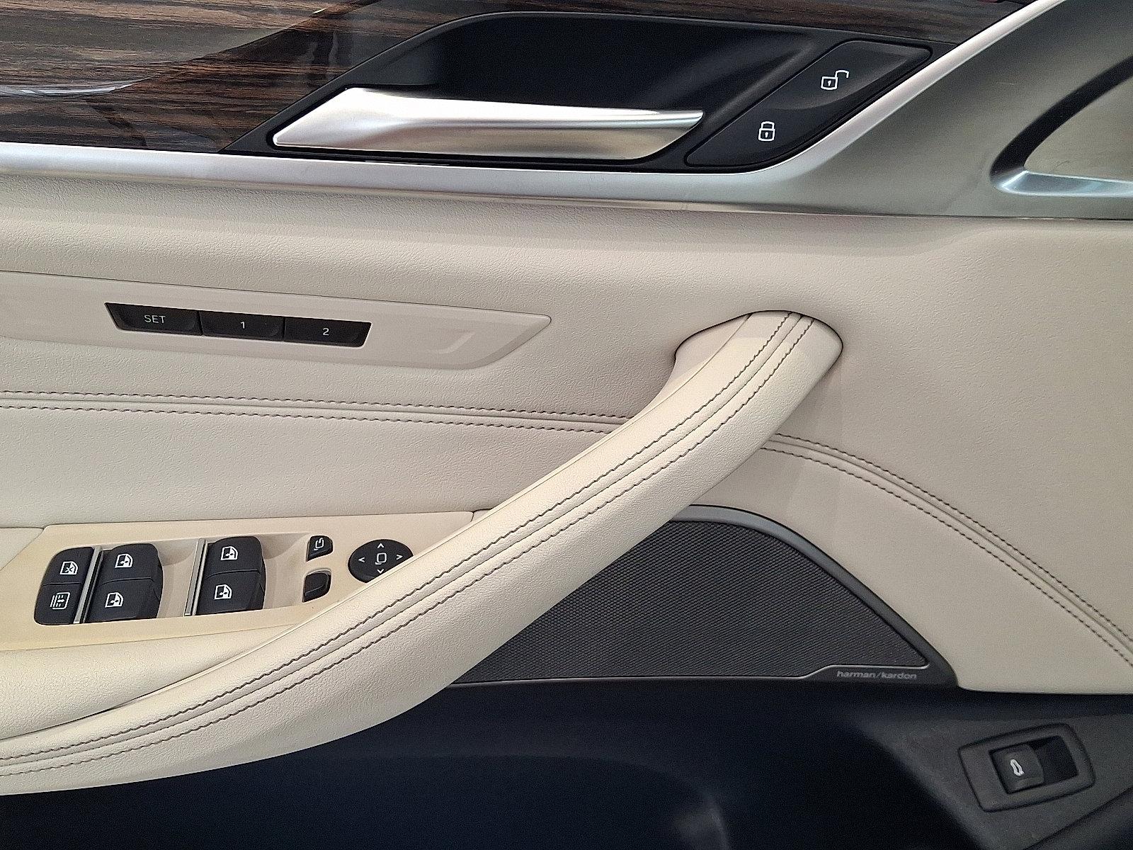 2022 BMW M550i xDrive Vehicle Photo in Lancaster, PA 17601