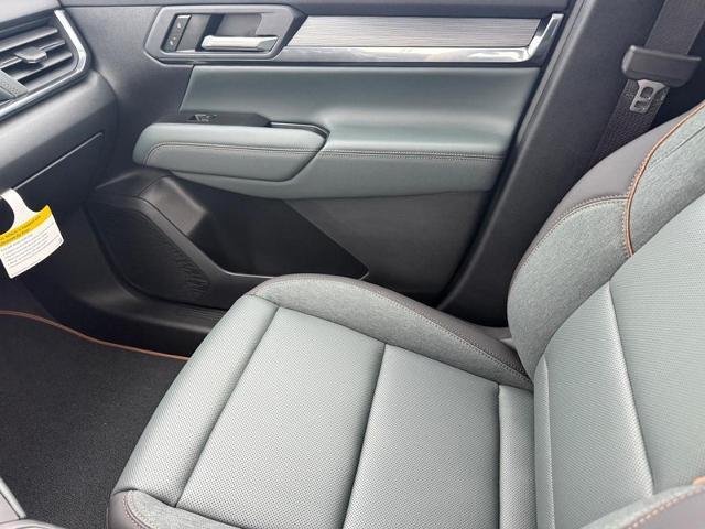 2026 GMC Terrain Vehicle Photo in COLUMBIA, MO 65203-3903