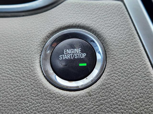 2015 Cadillac SRX Vehicle Photo in DENTON, TX 76210-9321