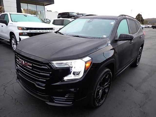 2022 GMC Terrain Vehicle Photo in ZELIENOPLE, PA 16063-2910