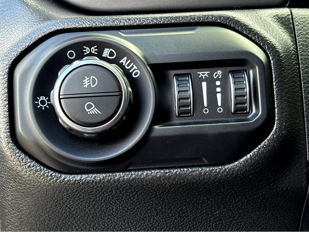 2022 Jeep Gladiator Vehicle Photo in POOLER, GA 31322-3252