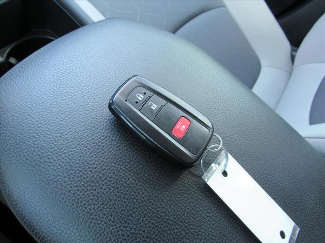 2024 Toyota RAV4 Vehicle Photo in LEESBURG, FL 34788-4022