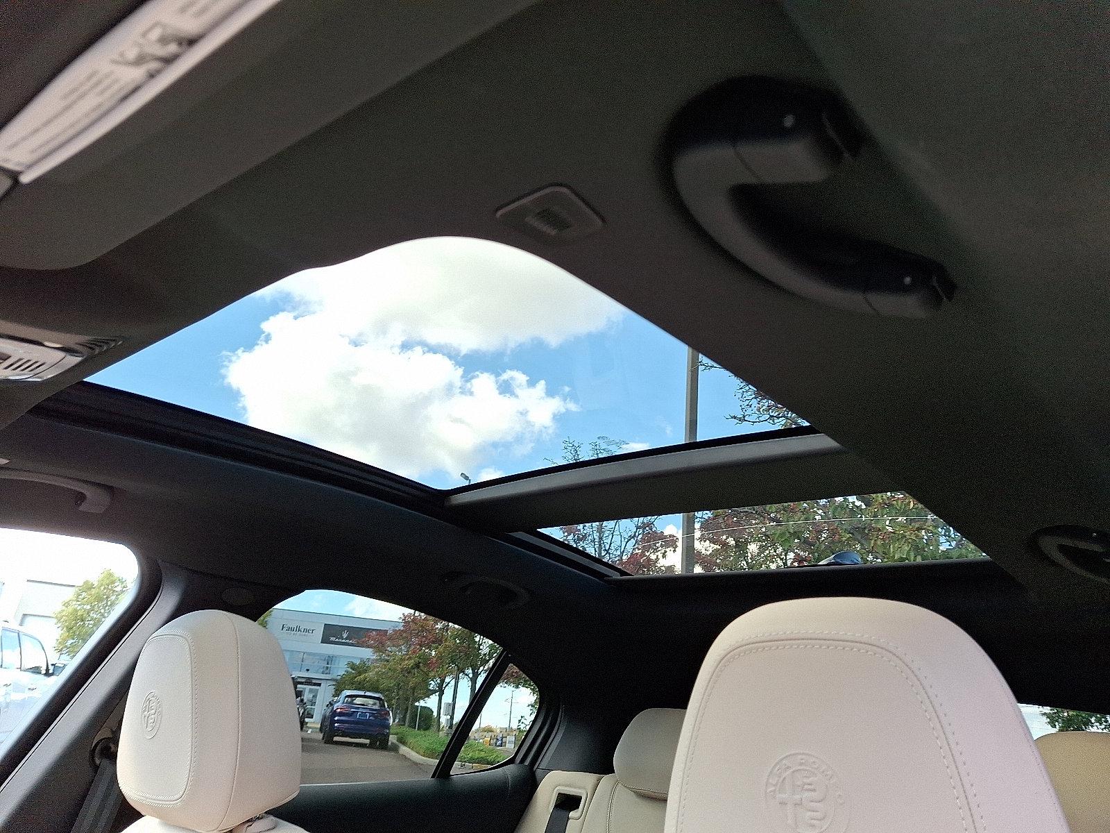 2023 Alfa Romeo Stelvio Vehicle Photo in Willow Grove, PA 19090