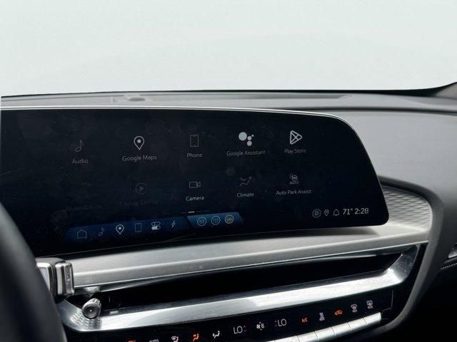 2024 Cadillac LYRIQ Vehicle Photo in LEOMINSTER, MA 01453-2952