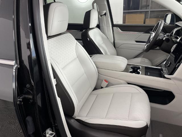 2024 GMC Acadia Vehicle Photo in GILBERT, AZ 85297-0402