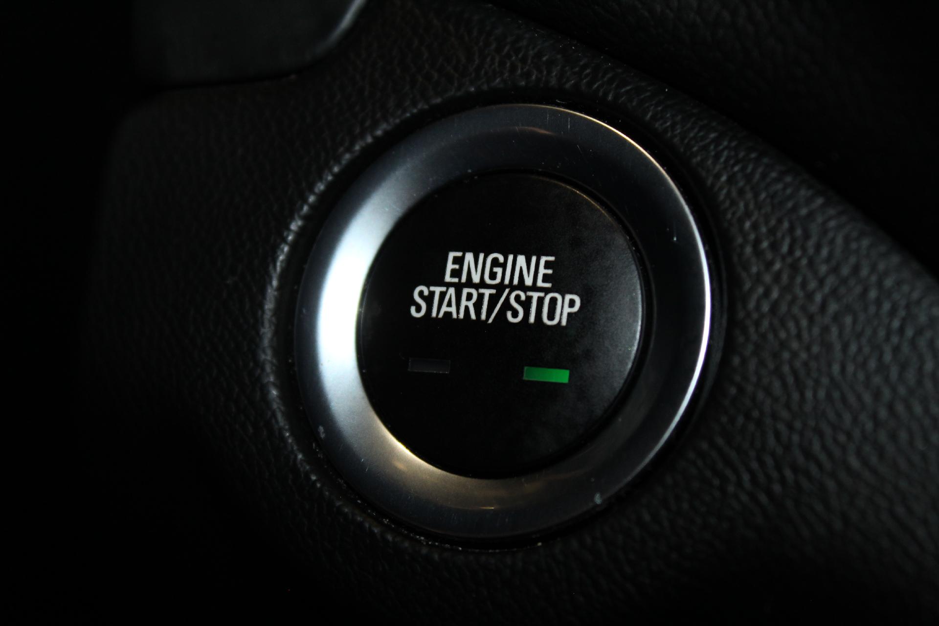2022 Chevrolet Equinox Vehicle Photo in NORTHAMPTON, MA 01060-1120