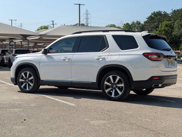 2024 Honda Pilot Vehicle Photo in San Antonio, TX 78230