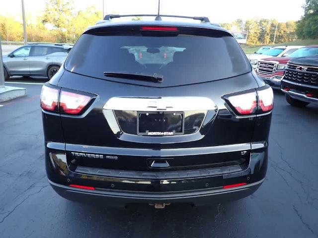 2017 Chevrolet Traverse Vehicle Photo in ZELIENOPLE, PA 16063-2910