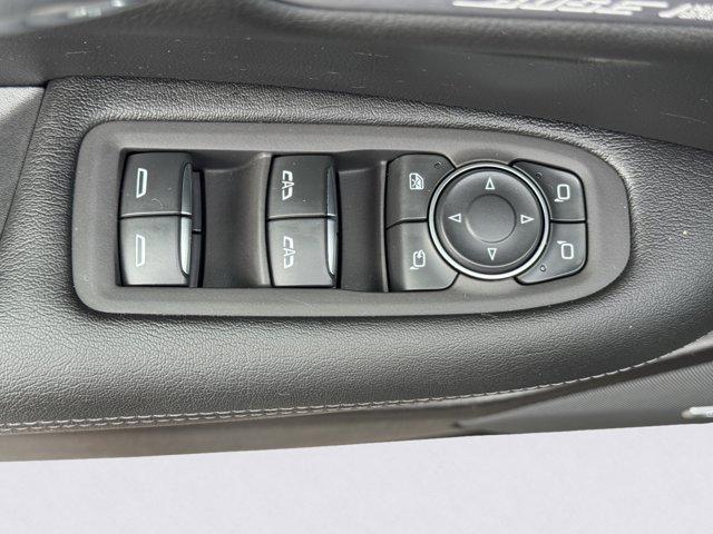 2022 Cadillac XT5 Vehicle Photo in LEOMINSTER, MA 01453-2952