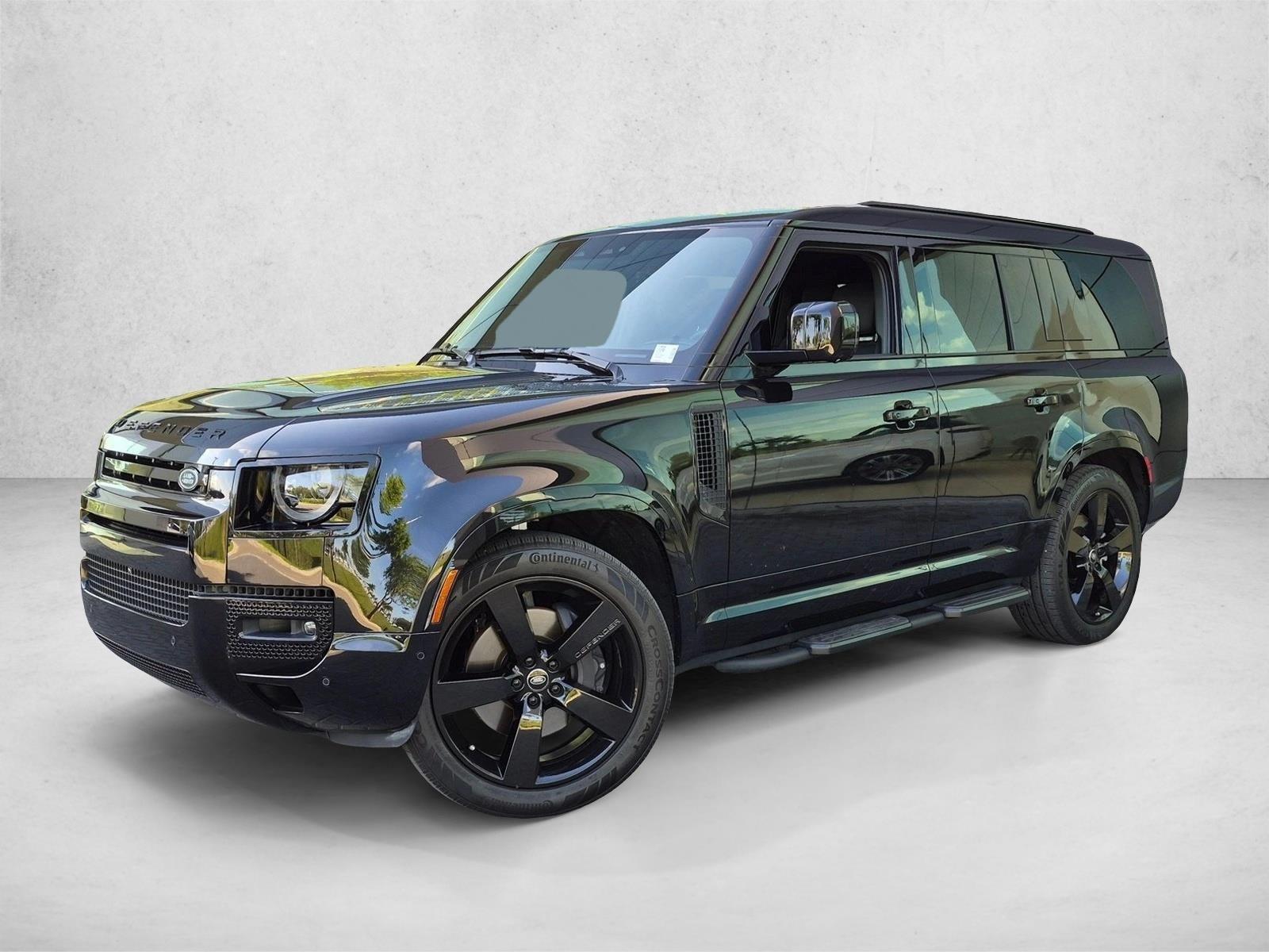 2025 Defender Vehicle Photo in Pompano Beach, FL 33064