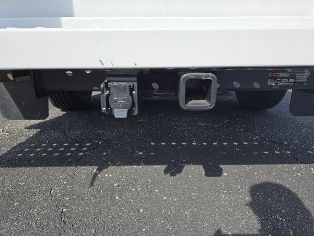 2025 Chevrolet Express Commercial Cutaway Vehicle Photo in INDEPENDENCE, MO 64055-1314